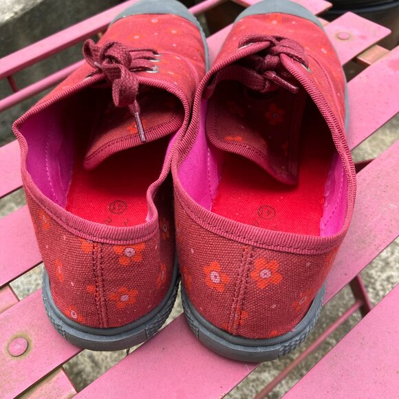 Gudrun Sjoden red floral sneakers EUC sz 41/US 9.5 - Picture 4 of 6